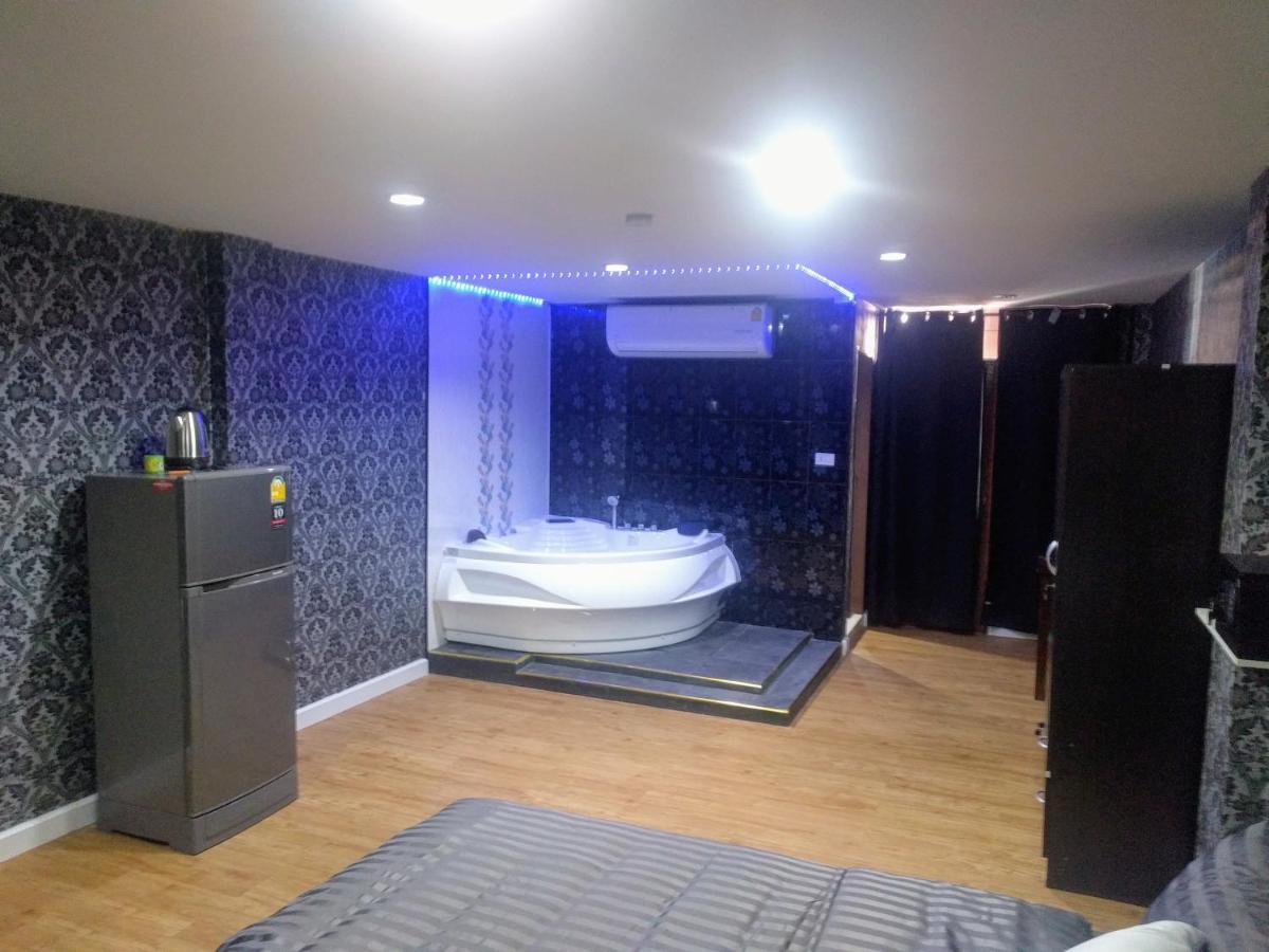 GW guesthouse Pattaya Extérieur photo
