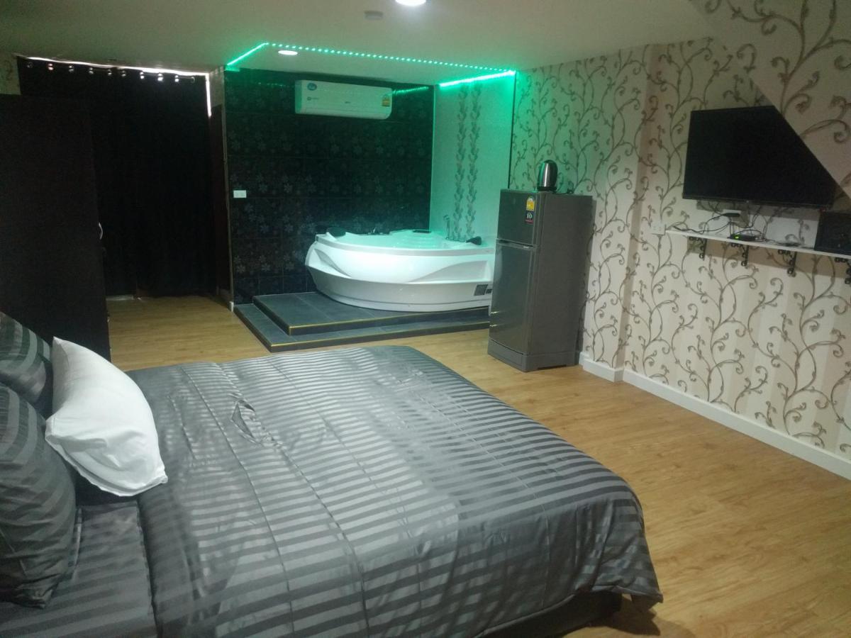 GW guesthouse Pattaya Extérieur photo